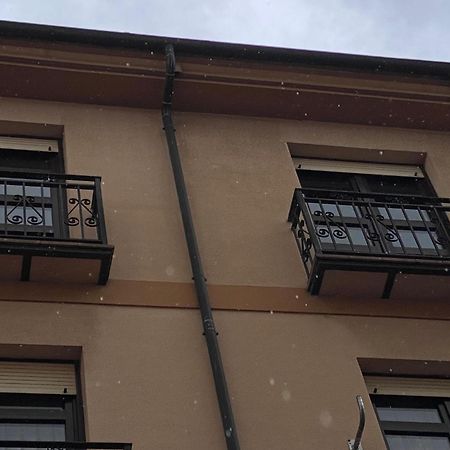 Apartamentos Viva לאון מראה חיצוני תמונה
